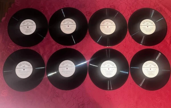 Мелодия fonohrestomatiya 33 rpm Vinila plates Komplektā