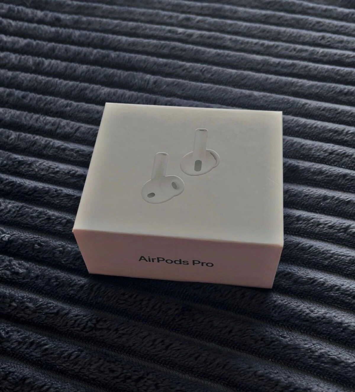 Apple AirPods Pro 3 A3065 A3122 Wireless Earbuds